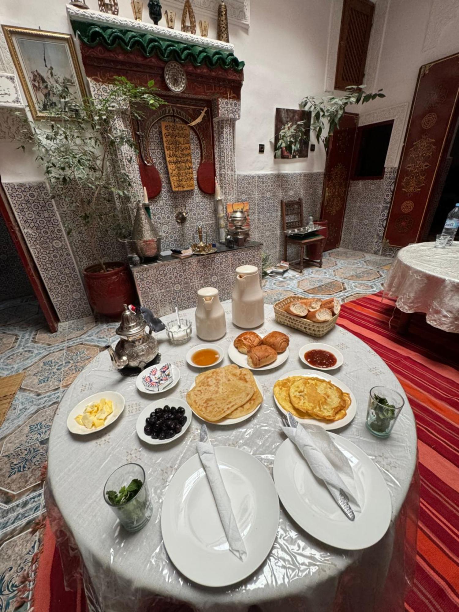 Hotel Dar Enouiina Fès Exteriér fotografie