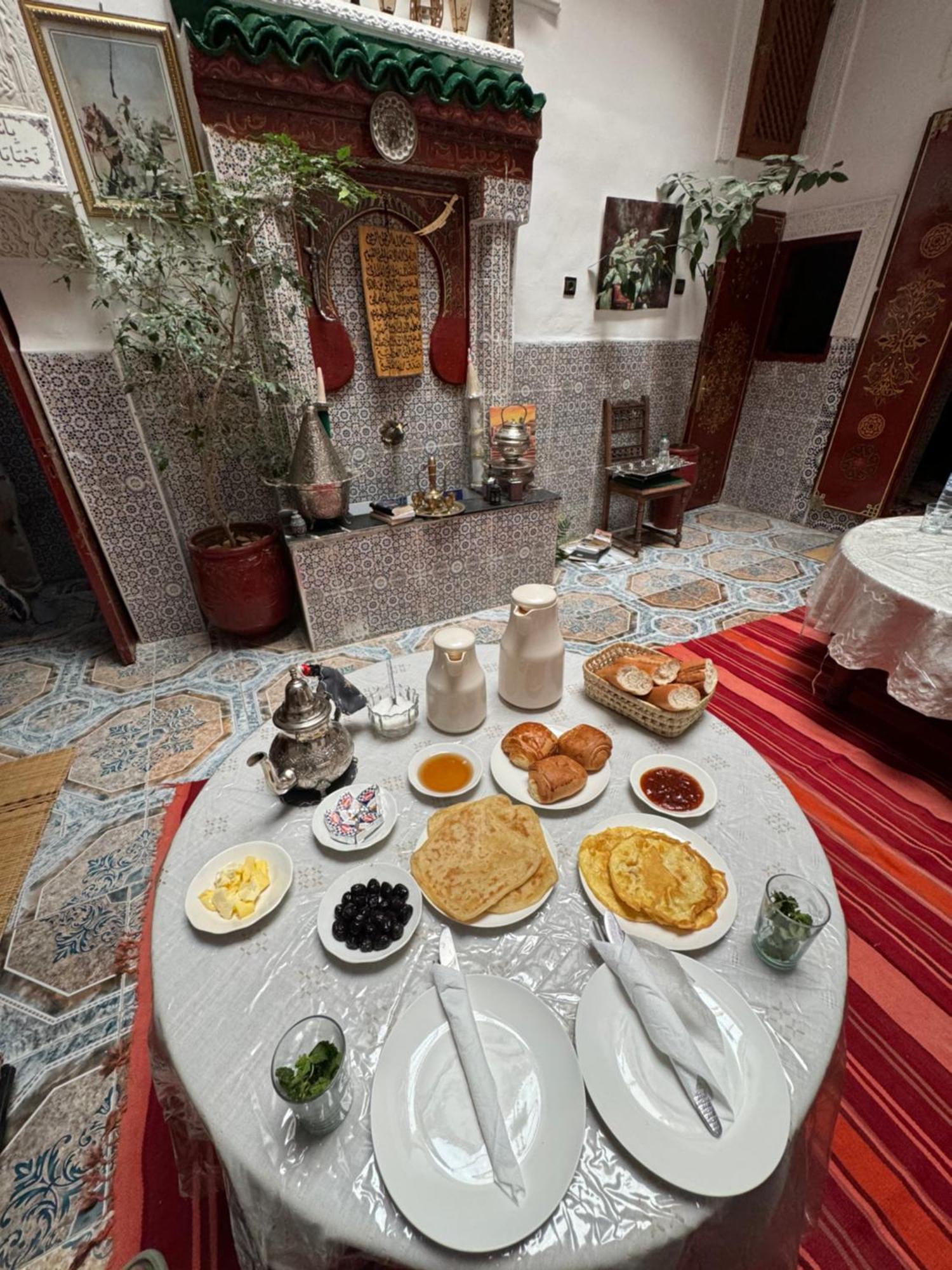 Hotel Dar Enouiina Fès Exteriér fotografie